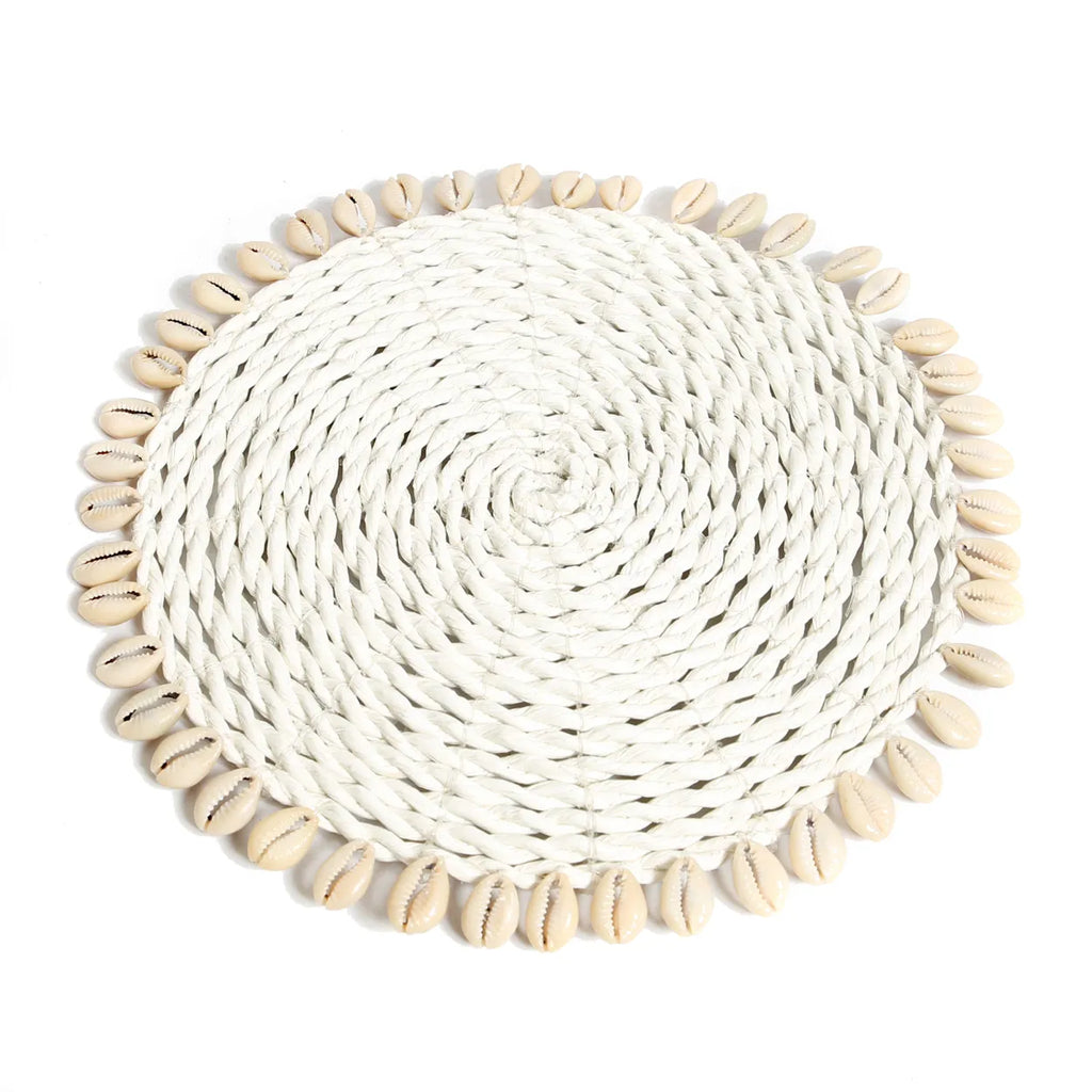 The Seagrass Shell trivet - White